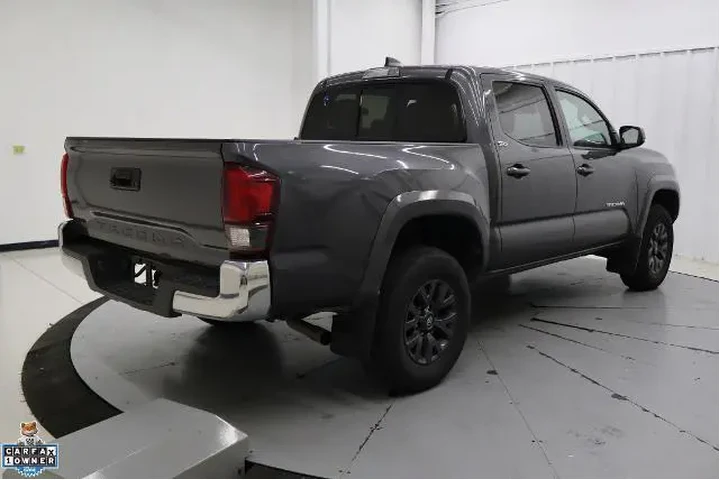 $30995 : Toyota Tacoma 2023 4x2 SR5 4 image 4