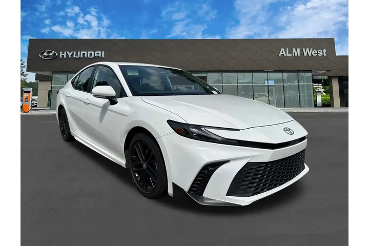 $25520 : Toyota Camry 2025 SE 4dr Sed image 3