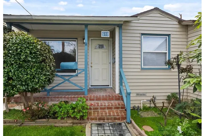 $2875 : Casa De renta🏠Inglewood, CA image 1