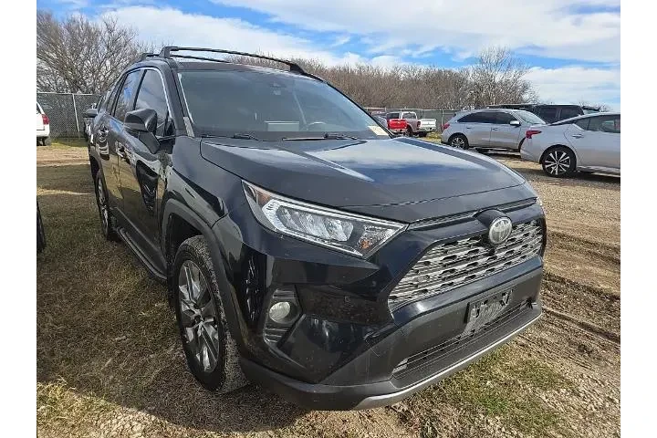 $23630 : Toyota RAV4 2019 Limited 4dr image 4