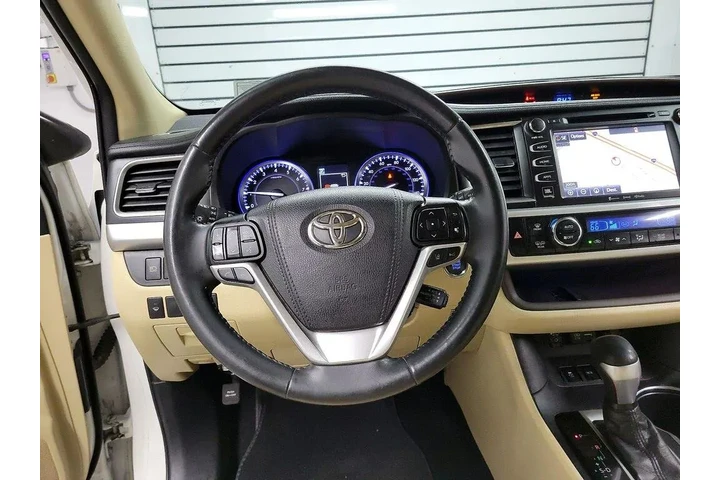 $24998 : Toyota Highlander 2019 Limit image 10