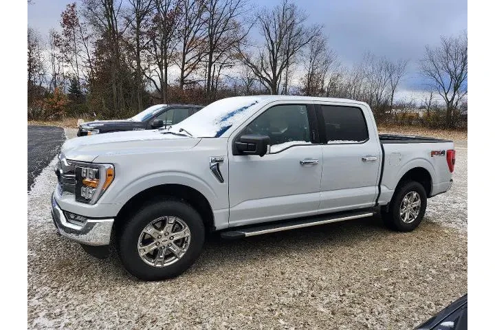 $36199 : Ford F-150 2022 4x4 XLT 4dr image 2