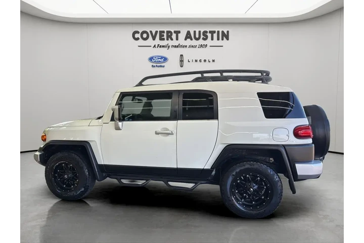 $18754 : Toyota FJ Cruiser 2011 4x4 4 image 1