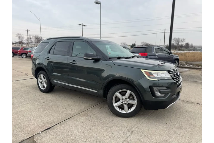 $15999 : 2016 Explorer XLT 4WD image 6