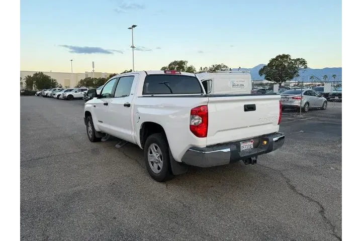$30600 : Toyota Tundra 2016 4x2 SR5 4 image 4