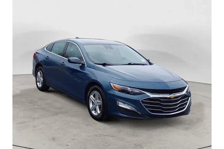 $21588 : Chevrolet Malibu 2024 LT 4dr image 7