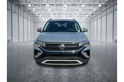 $16995 : Volkswagen Taos 2022 SE 4dr thumbnail