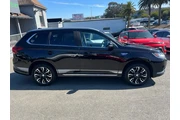 $17500 : 2018 Outlander PHEV SEL S-AWC thumbnail