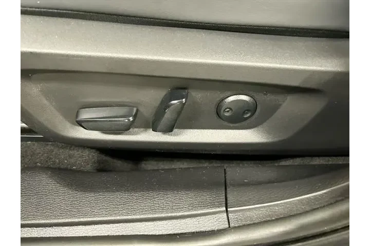 $29499 : Mitsubishi Outlander 2024 AW image 10