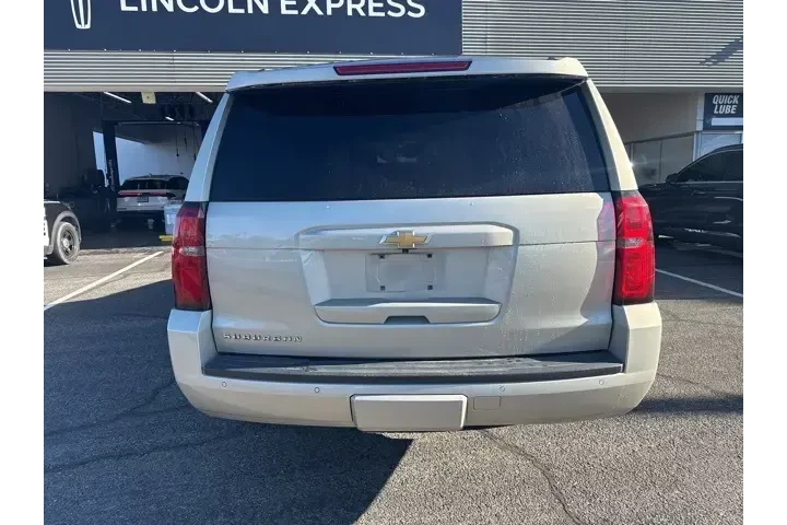 $14937 : Chevrolet Suburban 2016 4x4 image 6