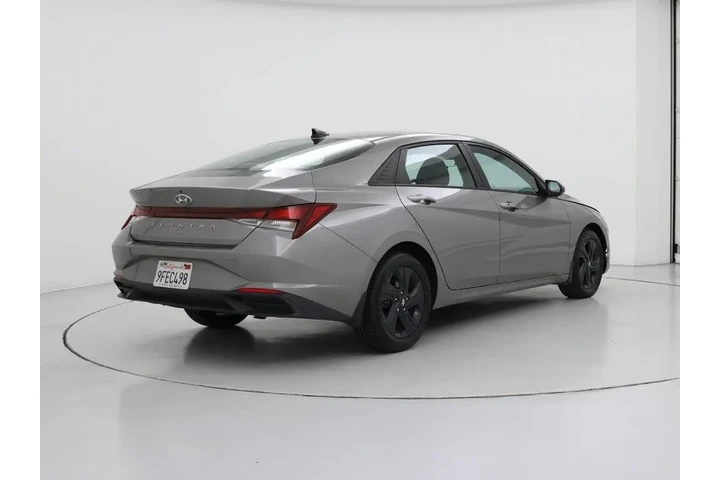 $20998 : Hyundai ELANTRA 2023 SEL 4dr image 8