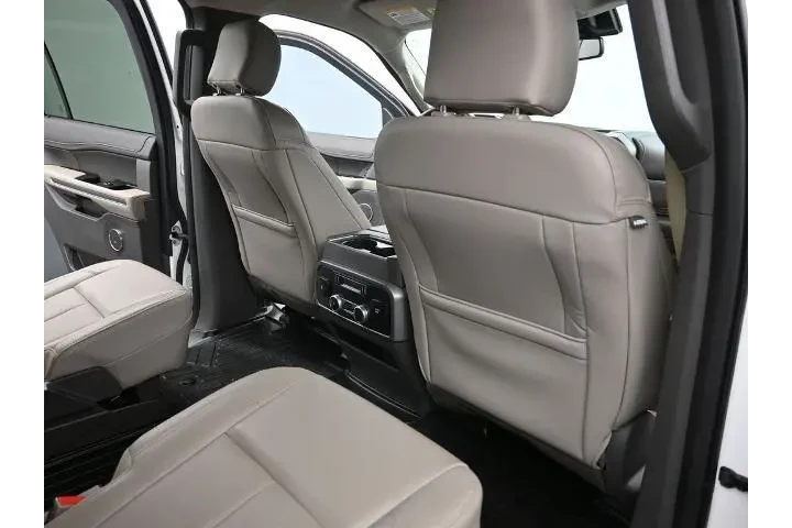 $31991 : Ford Expedition 2020 4x2 XLT image 10