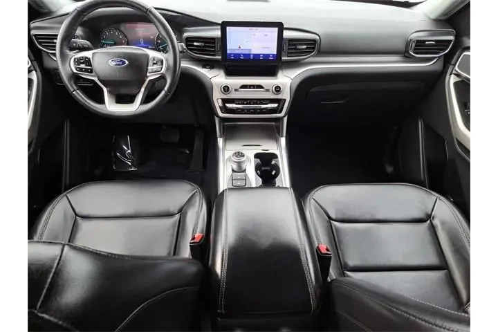 $28800 : Ford Explorer 2022 AWD XLT 4 image 10