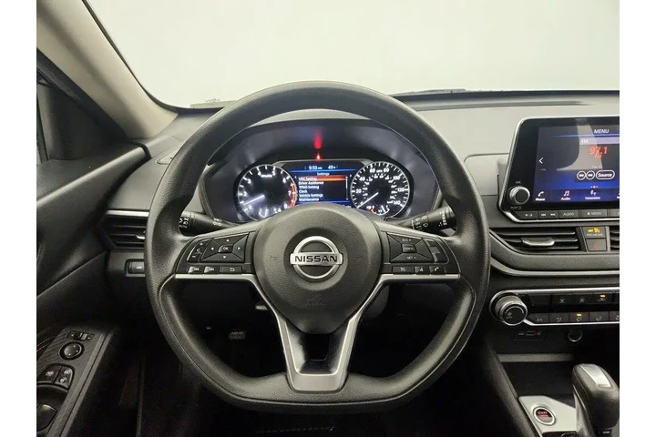 $13599 : Nissan Altima 2019 2.5 S 4dr image 10