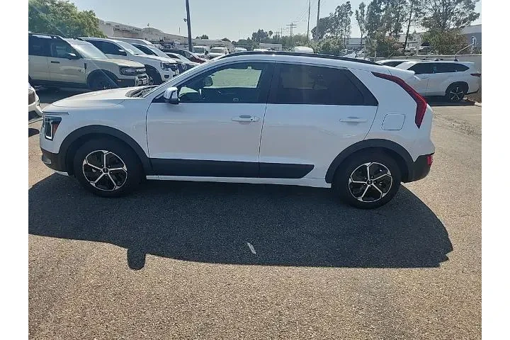 $27491 : Kia Niro 2024 EX 4dr Crossov image 9