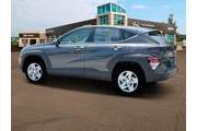 $23701 : Hyundai KONA 2025 AWD SE 4dr thumbnail