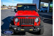$17900 : Jeep Wrangler Unlimited 2015 thumbnail