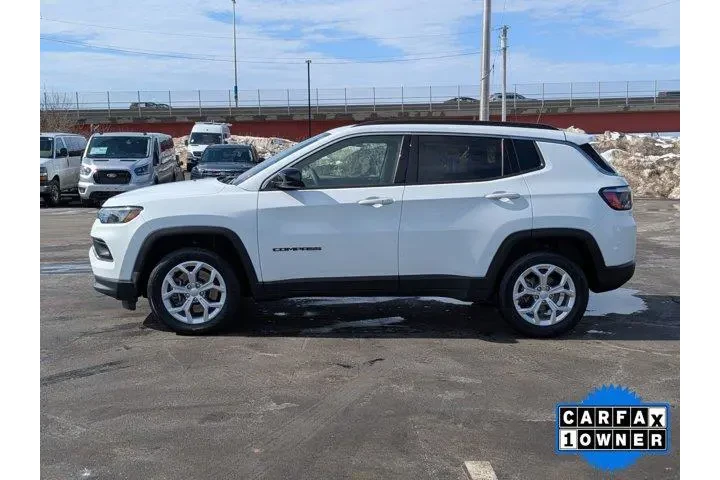 $20356 : Jeep Compass 2024 4x4 Latitu image 6