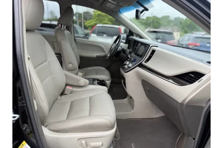 $21495 : 2017 Sienna XLE Premium 8-Pas image 10