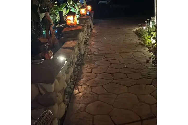 RG Landscaping image 2