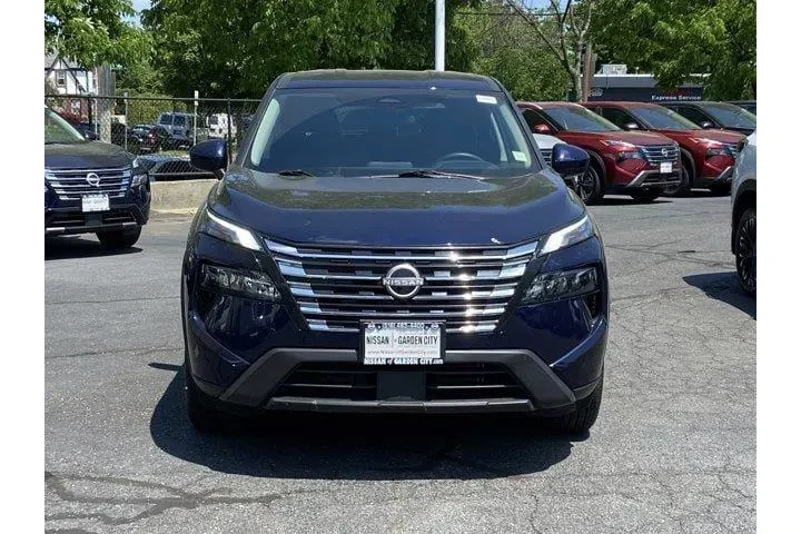 $19487 : Nissan Rogue 2025 AWD SV 4dr image 3