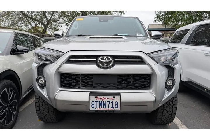 $46990 : 2021 4Runner TRD Off-Road Pre image 6