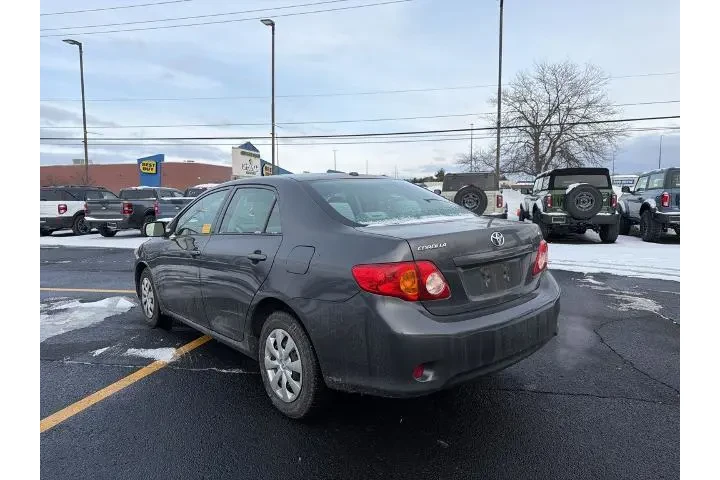 $7079 : Toyota Corolla 2010 LE 4dr S image 7