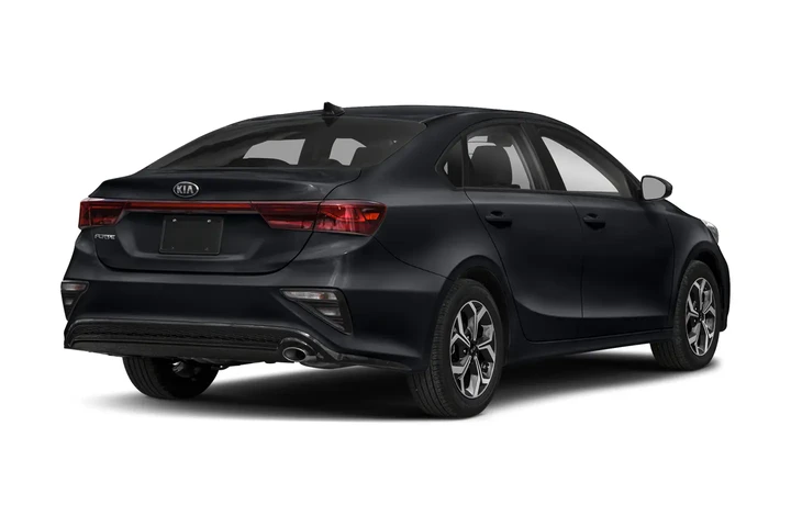 $14984 : 2021 Forte LXS image 2