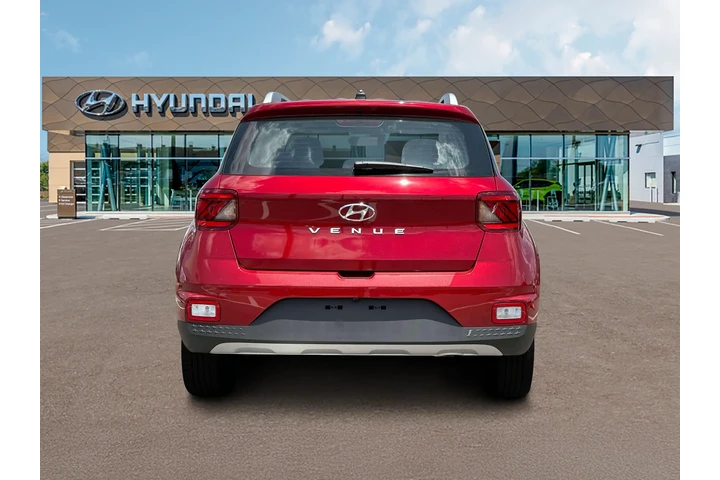 $18560 : Hyundai VENUE 2024 SEL 4dr C image 6