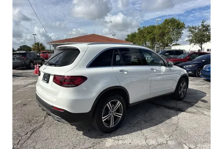 $23888 : Mercedes-Benz GLC 2020 GLC 3 image 3
