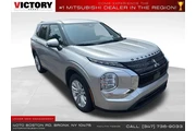 $27995 : Mitsubishi Outlander 2024 AW thumbnail