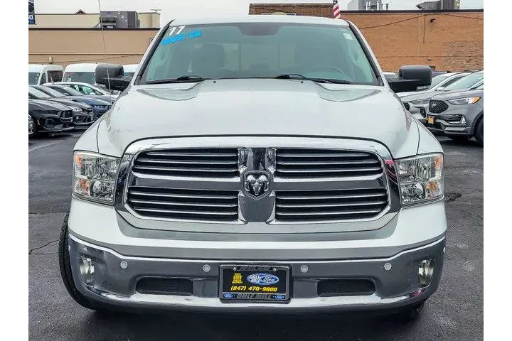 $23931 : Ram 1500 2017 4x4 SLT 4dr Cr image 4