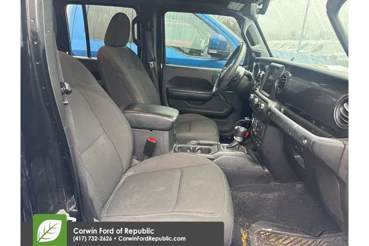 $31989 : Jeep Wrangler 2023 4x4 Sport image 4