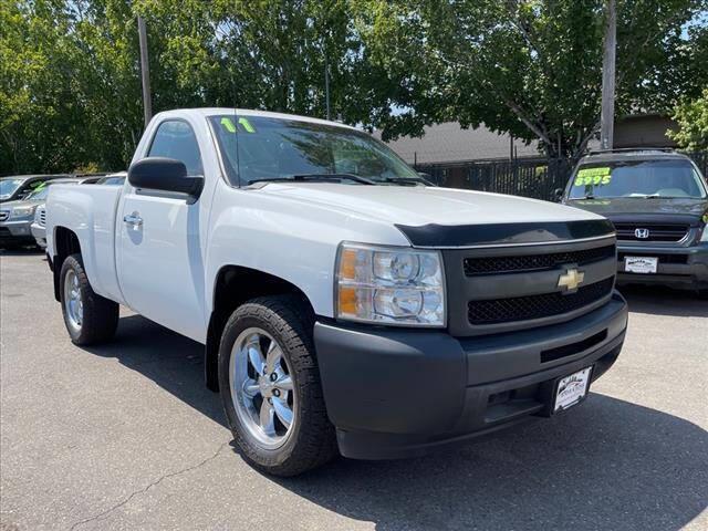 $9998 : 2011 Silverado 1500 Work Truck image 3