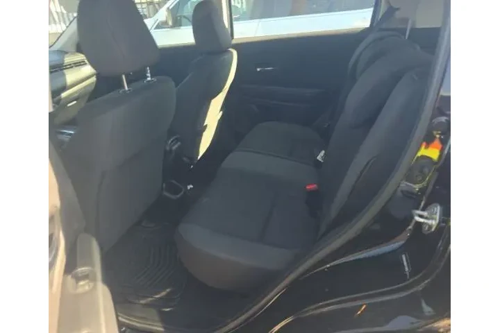 $14900 : Honda HR-V 2019 LX 4dr Cross image 6