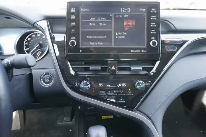 $30988 : Toyota Camry 2024 AWD XLE 4d image 8