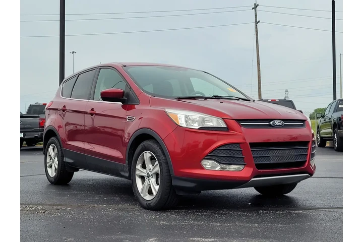 $6998 : Ford Escape 2015 SE 4dr SUV image 1