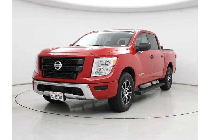 $27998 : Nissan Titan 2022 4x4 S 4dr image 4
