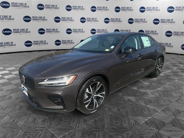 $50495 : PRE-OWNED 2024 VOLVO S60 B5 P image 1