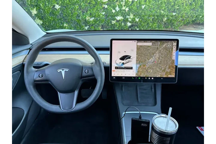 $24999 : 2021 Model 3 Standard Range P image 4
