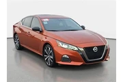 $15986 : Nissan Altima 2021 2.5 SR 4d thumbnail