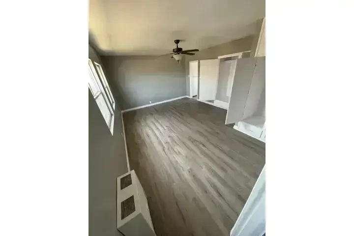 $3100 : RENTO CASA DE ENFRENTE📍 image 3
