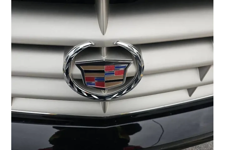 $7995 : 2002 Escalade image 4