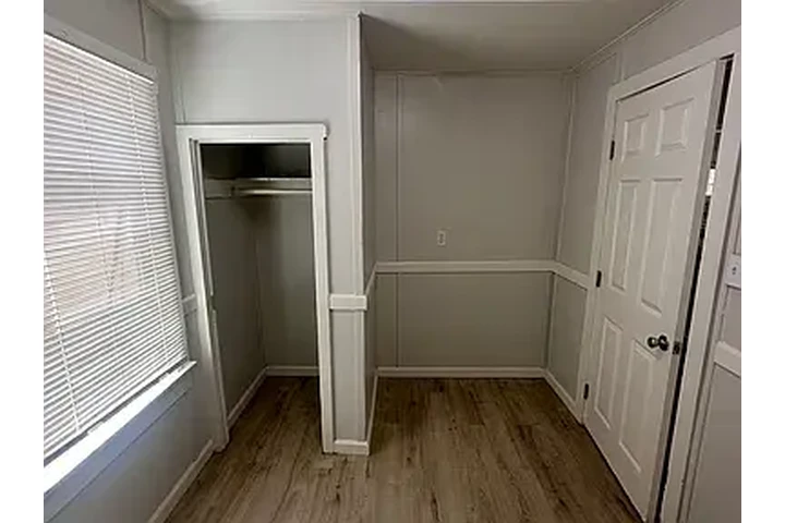 $1000 : Apartment for rent image 3