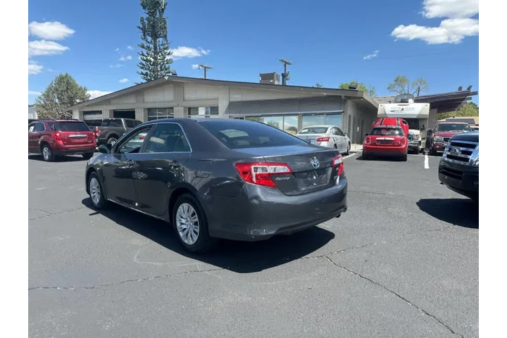 2012 Camry Hybrid LE image 7