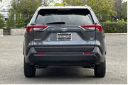 $28987 : Toyota RAV4 2023 AWD XLE 4dr thumbnail