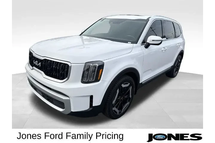 $27193 : Kia Telluride 2023 AWD EX 4d image 3