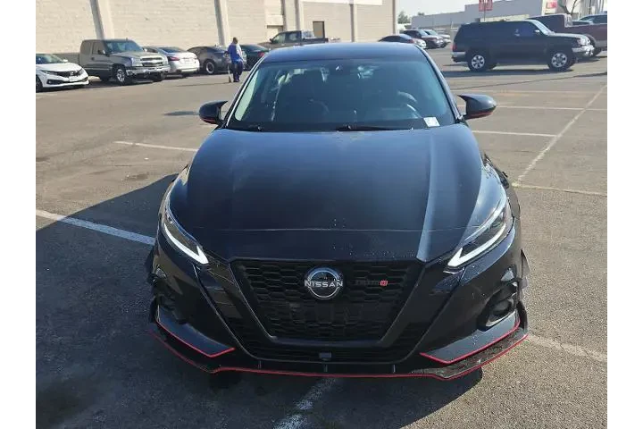 $16000 : Nissan Altima 2021 2.0 SR 4d image 4