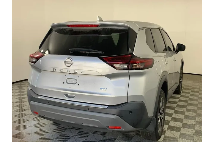 $17760 : Nissan Rogue 2022 SV 4dr Cro image 8