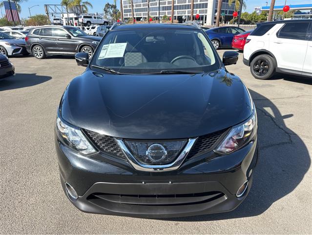 $15477 : 2018 Rogue Sport SV image 3